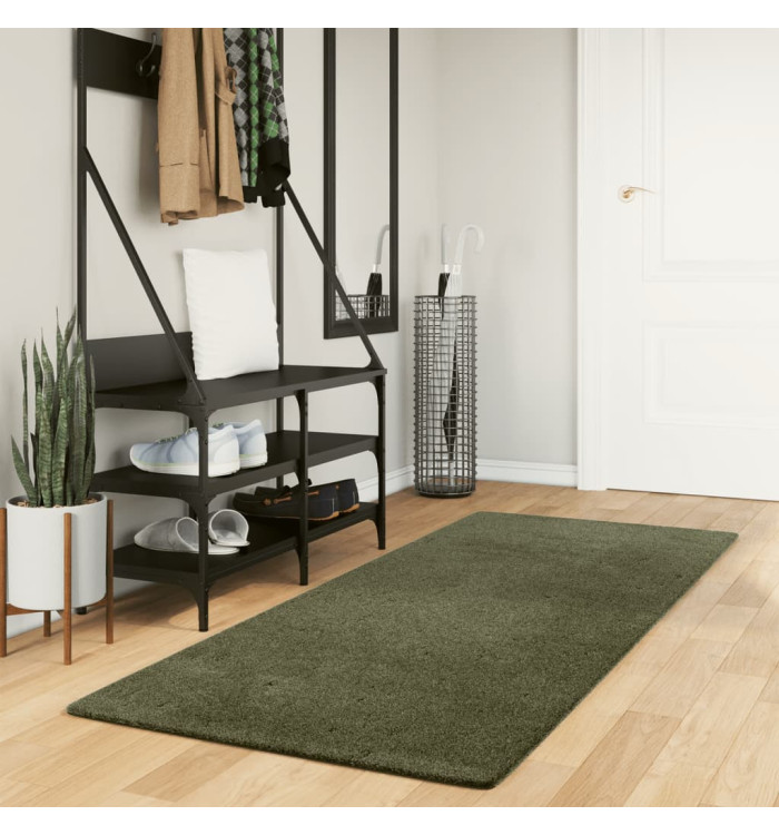 Tapis HUARTE à poils courts doux et lavable vert forêt 80x200cm | Mobilier & Déco