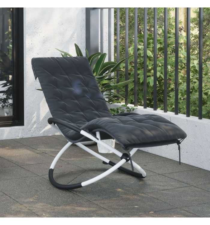 Chaise longue géométrique avec coussin noir et gris acier | Mobilier & Déco