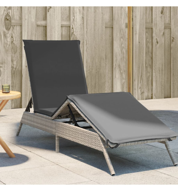 Chaise longue avec coussin gris clair résine tressée | Mobilier & Déco