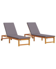 Chaises longues 2 pcs avec coussins en bois d'acacia massif, Chaise longue avec coussins gris clair en bois d'acacia massif | M