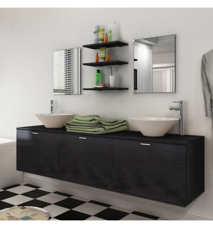 Dix pièces pour salle de bains avec lavabo et robinet noir | Mobilier & Déco