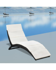 Chaise longue pliable avec coussin Résine tressée Noir | Mobilier & Déco