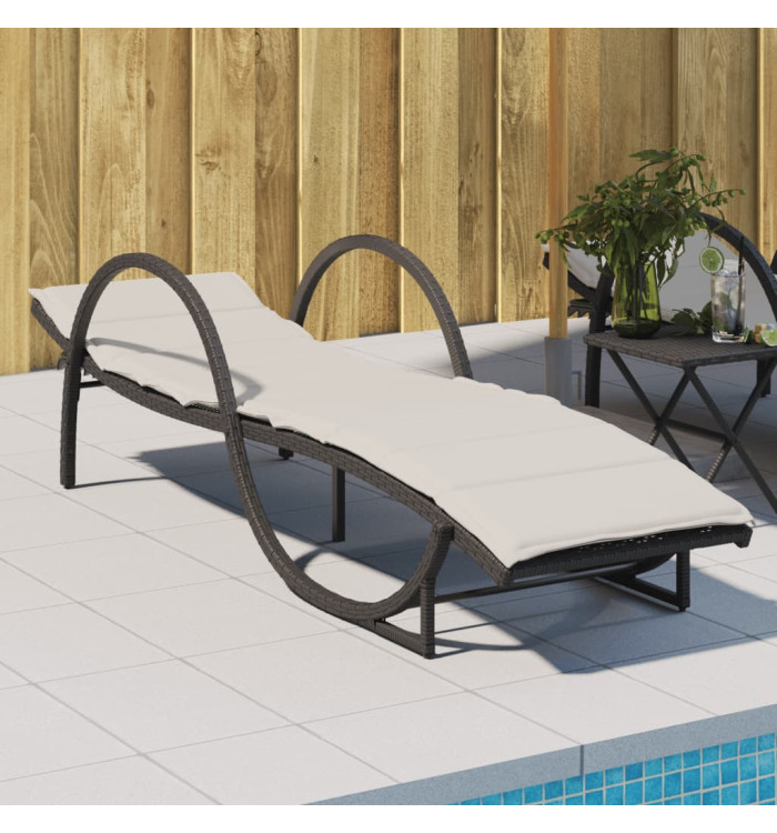 Chaise longue avec coussin noir 60x199x42 cm résine tressée | Mobilier & Déco
