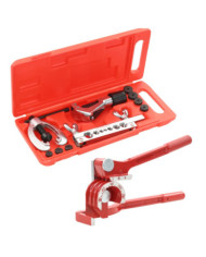 Boîte à outils avec une pince à cintrer | Mobilier & Déco